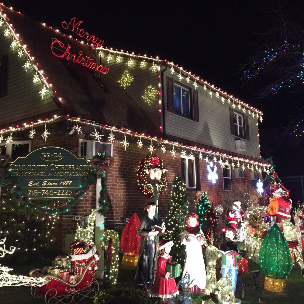 Community Chiropractic - There's even a hologram Santa in the window! - Chiropractors Near Me - Whitestone, New York Community Chiropractic - There's even a hologram Santa in the window! - Chiropractors Near Me - Whitestone, New York