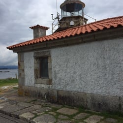 Faro Punta Cabalo