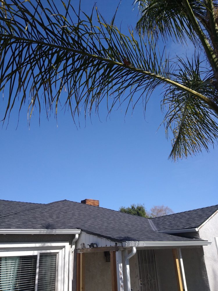 Slide of Freeman Roofing