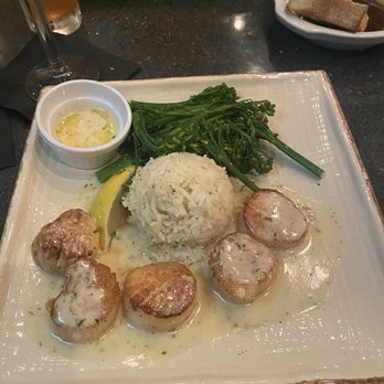 Kathryn's - Scallops - American Near Me - Emerald Isle, North Carolina