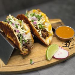 Tacos El Rey - Toritos El Rey taco plate