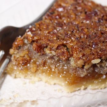 That Pie Place - Rum Runner Pecan Pie - Desserts Near Me