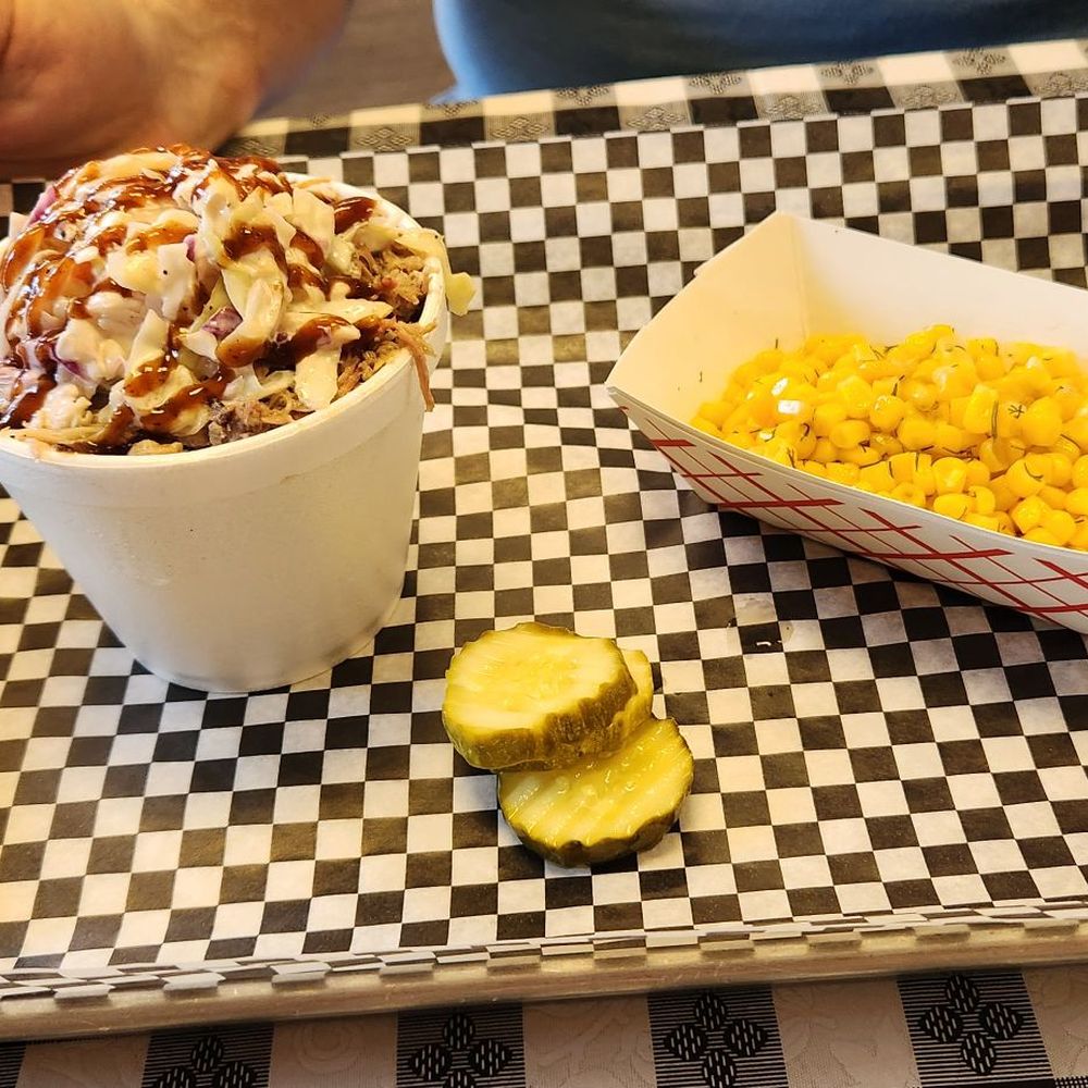 BBQ Sundae and corn BBQ Sundae and corn