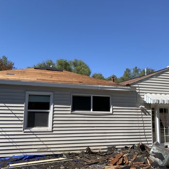 AAA Roofing Services - Roofing Near Me - Calabasas, California