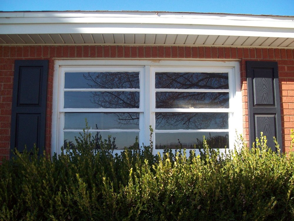 Slide of Payless Siding & Windows