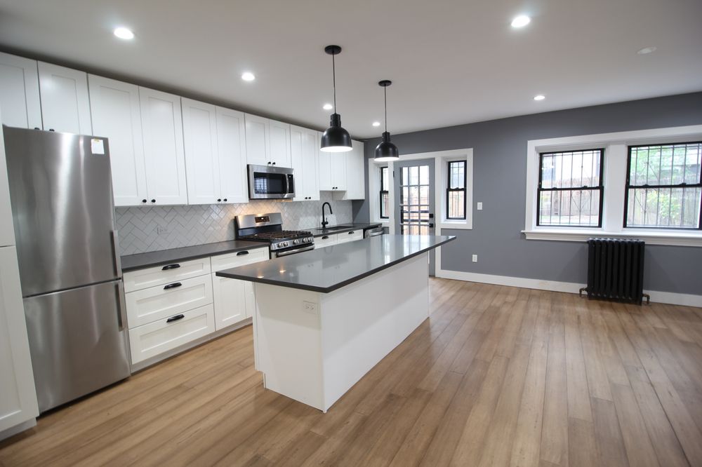 TRUE MANAGEMENT Updated May 2024 43 Reviews 55 Nassau Ave