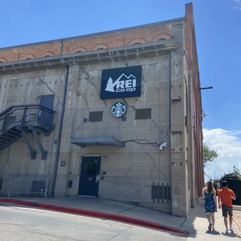 REI - Hiking Near Me - Denver, Colorado