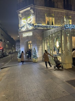 Ladurée Bonaparte by null