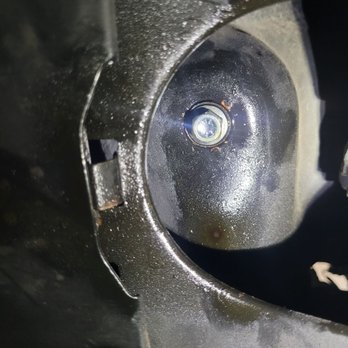 Jiffy Lube - Scratches on my oil pan, probably from overtorquing the drain bolt. - Auto Repair Near Me - Irvine, California Jiffy Lube - Scratches on my oil pan, probably from overtorquing the drain bolt. - Auto Repair Near Me - Irvine, California