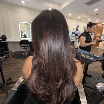 Ricci Kapricci Armitage - Balayage I asked for / haircut - Hair Salons Near Me - Chicago, Illinois Ricci Kapricci Armitage - Balayage I asked for / haircut - Hair Salons Near Me - Chicago, Illinois