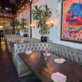 La Mona Rosa - Row of booths - Mexican Near Me - Las Vegas, Nevada La Mona Rosa - Row of booths - Mexican Near Me - Las Vegas, Nevada