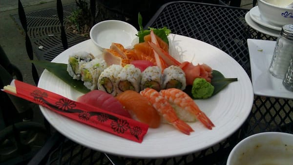 Mulan Asian Bistro - Young Ave by null