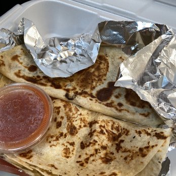 Selena's Salvadorian - Baleadas Hondurenas - Salvadoran Near Me - Tucson, Arizona Selena's Salvadorian - Baleadas Hondurenas - Salvadoran Near Me - Tucson, Arizona