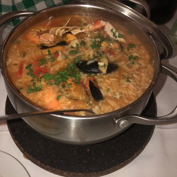 Postigo do Carvão - Portuguese Near Me - Porto, 13