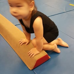 Johnson Oceanside Gymnastics - Sophia begins classes!
