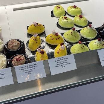 Délice Macarons - Desserts - Desserts Near Me - Cranford, New Jersey Délice Macarons - Desserts - Desserts Near Me - Cranford, New Jersey