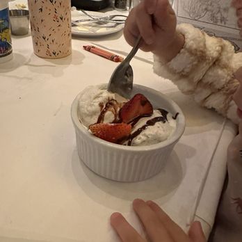 Brio Italian Grille - Ice cream and strawberries - Italian Near Me - Pembroke Pines, Florida
