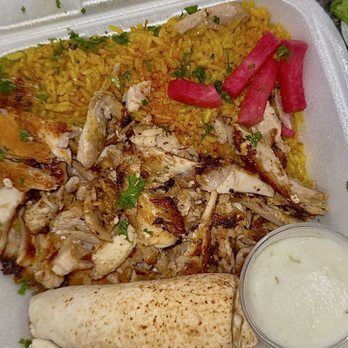La Palma - Mediterranean Near Me - Detroit, Michigan