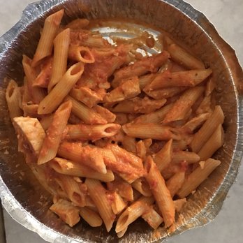 Franco's - Vodka sauce needs a lot of work - Pizza Near Me - Edison, New Jersey