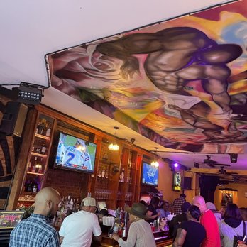 333 Lounge - a group of people sitting at a bar - Lounges Near Me - Brooklyn, New York