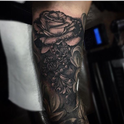 Skin Candy - Added to this sleeve by Lenny