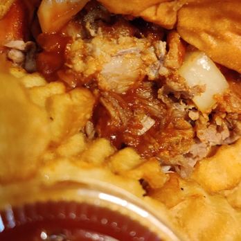 Ring Your Bell BBQ - Bland ass pulled pork, tastes like it was leftovers from two days ago, and microwaved. - Barbeque Near Me