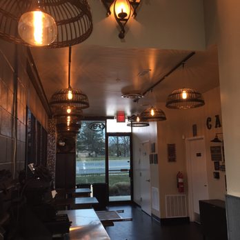 Corner Cafe - Surprisingly homey decor.  I like the lighting and that it's simply lit. - Cafes Near Me - Annapolis, Maryland