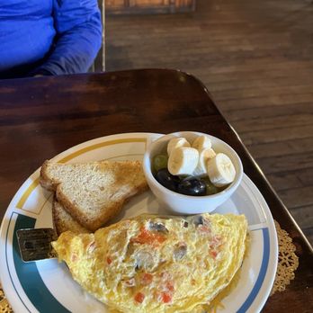Mother Muffs - Veghead Omelette w/fruit - Breakfast & Brunch Near Me - Colorado Springs, Colorado Mother Muffs - Veghead Omelette w/fruit - Breakfast & Brunch Near Me - Colorado Springs, Colorado