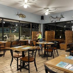 Seafood Kitchen - St. Augustine - Inside Seating....almost closing time