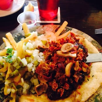 Junkyard Cafe - Open faced steak sandwich and Jalapeño fries. Not good - American Near Me - Simi Valley, California