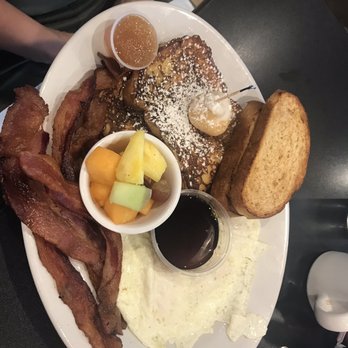 Maple Leaf Diner - American Near Me - Dallas, Texas Maple Leaf Diner - American Near Me - Dallas, Texas