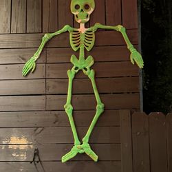 Swing ATL - The Halloween decor was too cute!