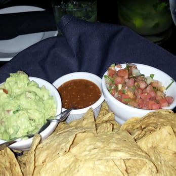 Havana Grill - Chips and Salsa and Guac-Great flavor - Cuban Near Me - Chicago, Illinois Havana Grill - Chips and Salsa and Guac-Great flavor - Cuban Near Me - Chicago, Illinois