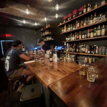 Mahaniyom - Bar - Cocktail Bars Near Me - Brookline, Massachusetts