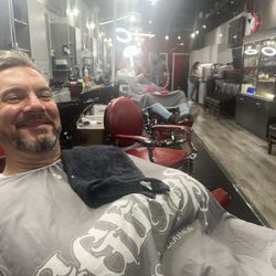 Legends Grooming Lounge - Enjoying the experiences!