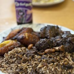 Jamaica’s Grill - Oxtails
