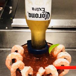 Mariscos Nayarit - Michelada con camarones