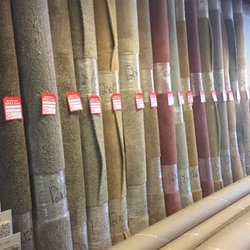 Lake Carpet And Mattress - Lots of carpet rems to chose from!