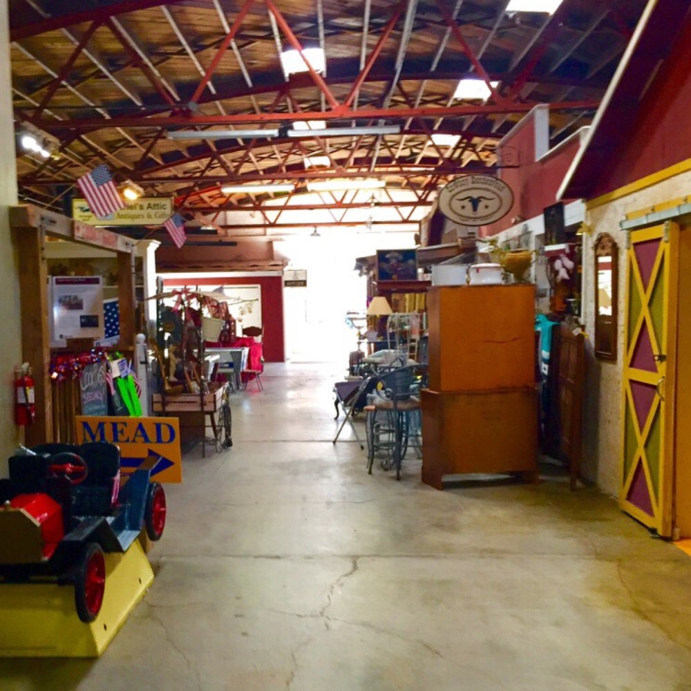 Julian Station - Wineries Near Me - Julian, California