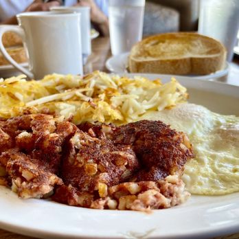 Nafi's Springwood Cafe - Corned Beef Hash, Eggs, Italian Toast & Coffee - Cafes Near Me - Kenosha, Wisconsin Nafi's Springwood Cafe - Corned Beef Hash, Eggs, Italian Toast & Coffee - Cafes Near Me - Kenosha, Wisconsin