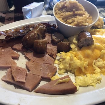 Big Tom's Diner - Big Tom's Breakfast - American Near Me - Winter Haven, Florida Big Tom's Diner - Big Tom's Breakfast - American Near Me - Winter Haven, Florida