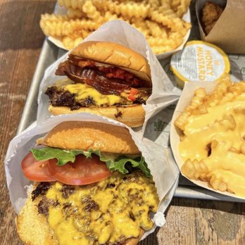 Shake Shack - SmokeShack- Avocado Bacon Burger - Burgers Near Me - San Diego, California Shake Shack - SmokeShack- Avocado Bacon Burger - Burgers Near Me - San Diego, California