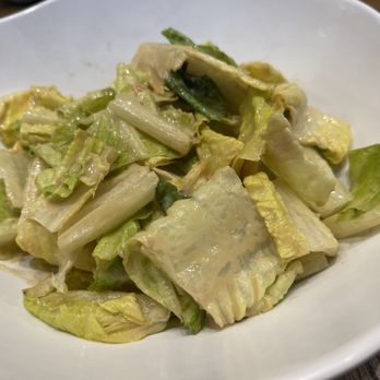 Dough Zone Dumpling House - Downtown Seattle - Romaine Lettuce Salad with Sesame Dressing 麻酱生菜沙拉 - Shanghainese Near Me - Seattle, Washington Dough Zone Dumpling House - Downtown Seattle - Romaine Lettuce Salad with Sesame Dressing 麻酱生菜沙拉 - Shanghainese Near Me - Seattle, Washington
