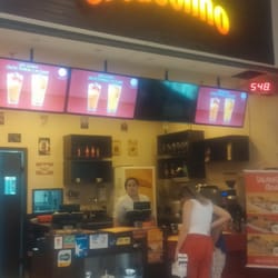 Croassonho - A lojinha fica na praça de alimentação do 2º andar