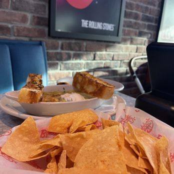 Bubba's 33 - Sports Bars Near Me - Tampa, Florida Bubba's 33 - Sports Bars Near Me - Tampa, Florida