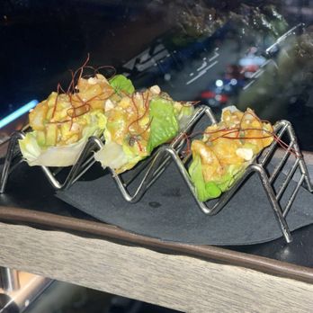 Otopia Rooftop Lounge - Spicy Shrimp Lettuce Cups - Lounges Near Me - Austin, Texas
