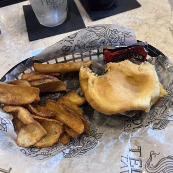 Teddy's Tavern - The hamburger with bacon - Bars Near Me - Nashville, Tennessee Teddy's Tavern - The hamburger with bacon - Bars Near Me - Nashville, Tennessee