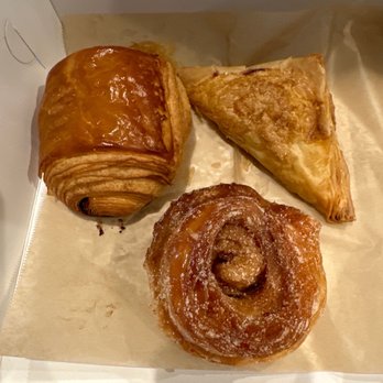 Ruby’s Bakery and Café - Chocolate Croissant, Apple turnover, sugar buns - Cafes Near Me - Lodi, California Ruby’s Bakery and Café - Chocolate Croissant, Apple turnover, sugar buns - Cafes Near Me - Lodi, California