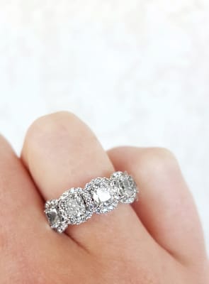 Chaplin's Jewelry by null