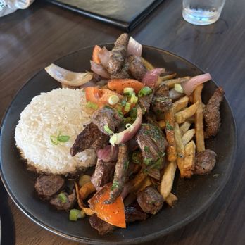 Al Toque Peruvian Kitchen - Lomo saltado - Peruvian Near Me - Oceanside, California Al Toque Peruvian Kitchen - Lomo saltado - Peruvian Near Me - Oceanside, California